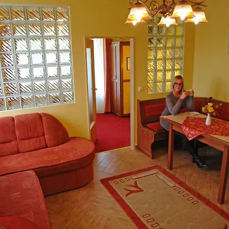 Apartment Holdlux *